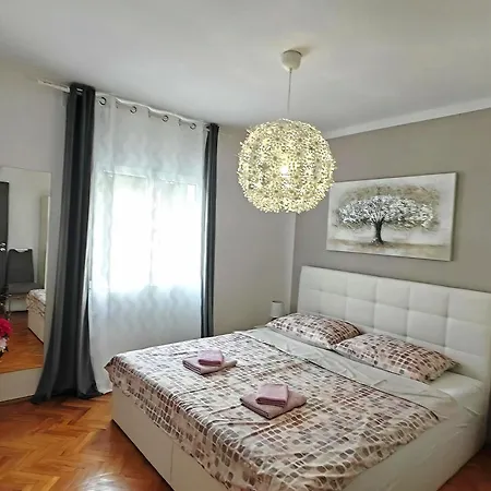 Apartment Sun House *