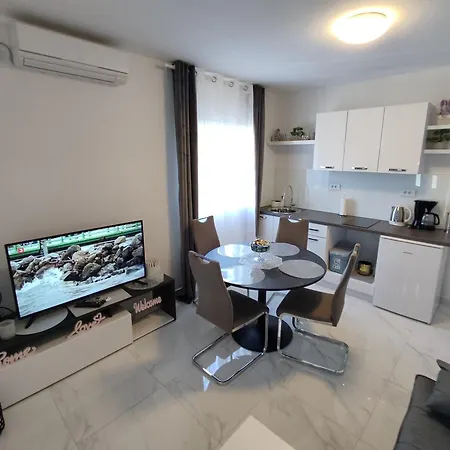 Apartment Sun House
